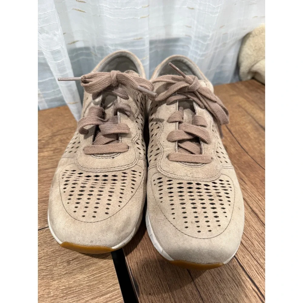 Dansko Perforated Suede Leather Lace Up Sneakers Comfort‎ Shoes Size 38